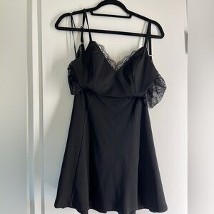Lulu’s LBD- Size Small